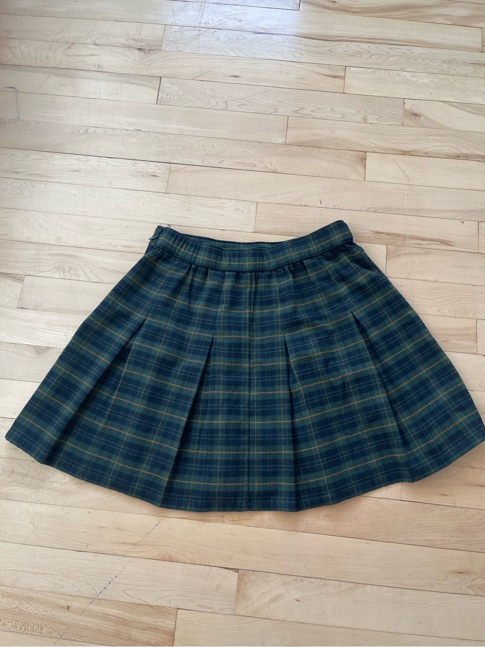 Plaid Pleated Mini Skirt in Dark Green